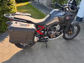 Honda CRF (Africa Twin) 1100cc, enduro / adventure