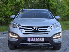 Hyundai Santa Fe, 2.2 l., off-road / crossover