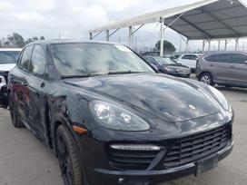 Porsche Cayenne, 4.8 l., off-road / crossover
