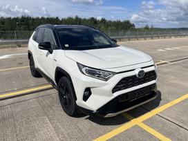 Toyota RAV4, 2.5 l., off-road / crossover