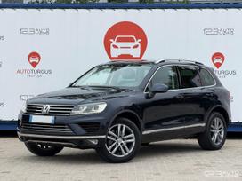 Volkswagen Touareg, 3.0 l., Внедорожник / Кроссовер