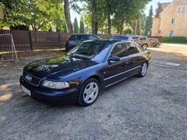Audi A8, 2.8 l., Седан