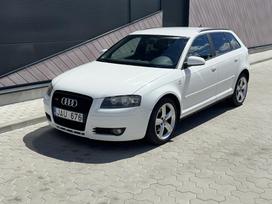 Audi A3, 1.8 l., Хэтчбек