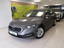 Skoda Octavia, 1.5 l., Хэтчбек