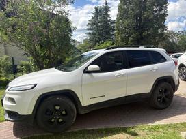 Jeep Cherokee, 2.2 l., Внедорожник / Кроссовер