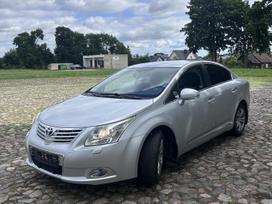 Toyota Avensis, 2.0 l., saloon / sedan
