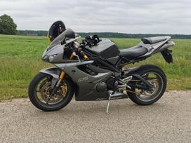 Triumph Daytona 675cc, спортбайки / superbikes