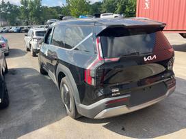 Kia EV9, 100 kWh, off-road / crossover