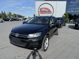Volkswagen Touareg, 3.0 l., off-road / crossover
