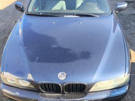 BMW 5 serija rezerves daļās