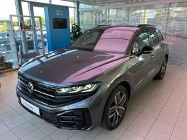 Volkswagen Touareg, 3.0 l., visureigis / krosoveris