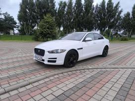 Jaguar XE, 2.0 l., Седан