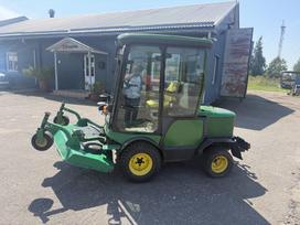 John Deere 1445, garden machinery