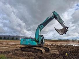 Kobelco SK 210 LC-10, excavator