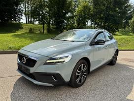 Volvo V40 Cross Country, 2.0 l., off-road / crossover