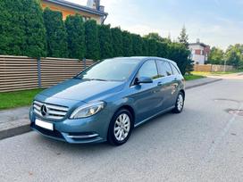 Mercedes-Benz B180, 1.8 l., hatchback