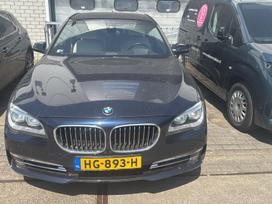 BMW 750, 3.0 l., Седан