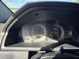 Volvo XC90, 2.4 l., off-road / crossover