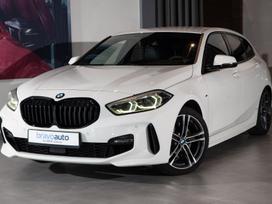 BMW 118, 1.5 l., Хэтчбек