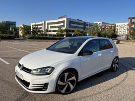 Volkswagen Golf, 2.0 l., hečbekas