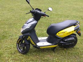 Peugeot Kisbee 50cc, scooters / mopeds