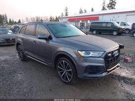 Audi Q7, 3.0 l., Внедорожник / Кроссовер