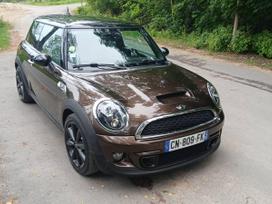 Mini Cooper SD, 2.0 l., hatchback