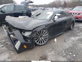 Audi RS 7 for parts. Audi rs7 c7 5 dalimis 4 0tfsi rs variklis 8zf autom