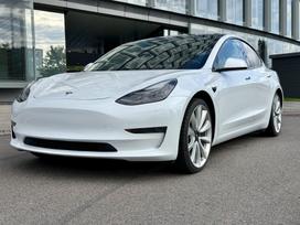 Tesla Model 3, saloon / sedan