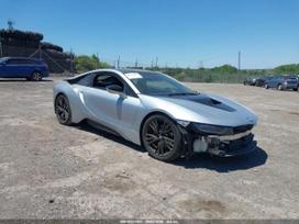 BMW i8, Купе (coupe)