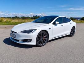 Tesla Model S, hečbekas