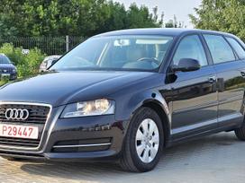 Audi A3, 1.6 l., hatchback