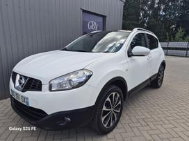Nissan Qashqai, 1.5 l., off-road / crossover