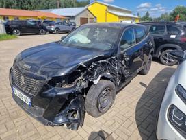 Peugeot 2008, 1.2 l., off-road / crossover