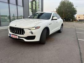 Maserati Levante, 3.0 l., off-road / crossover