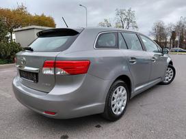 Toyota Avensis, 1.8 l., Универсал