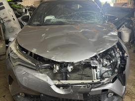 Toyota C-HR for parts. Metalynas rrr