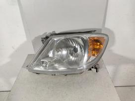 Toyota Hilux lights