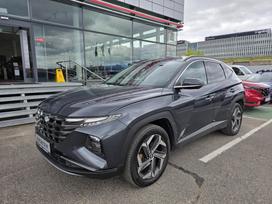 Hyundai Tucson, 1.6 l., Внедорожник / Кроссовер