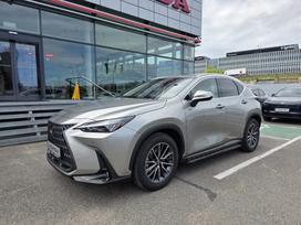 Lexus NX 450h+, 2.5 l., Внедорожник / Кроссовер