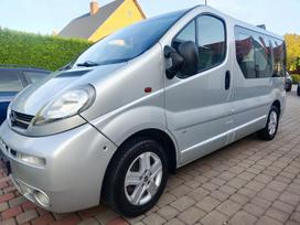 Opel Vivaro, 1.9 l., Пассажирский микроавтобус