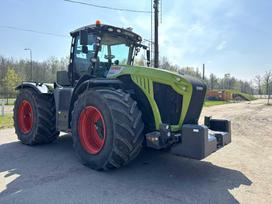 Claas Xerion 5000, traktori