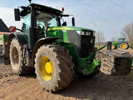 John Deere 7310R, tractors