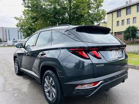 Hyundai Tucson, 1.6 l., off-road / crossover