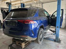 Mercedes-Benz GLE350 dalimis