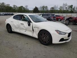 Maserati Ghibli Maserati ghibli 243 kw 2015 metų usa komplektacija kebulo d