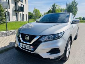 Nissan Qashqai, 1.5 l., off-road / crossover