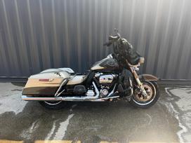 Harley-Davidson Ultra Glide 1764cc, touring / sport touring