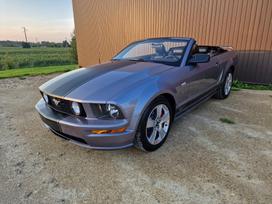 Ford Mustang, 4.6 l., convertible