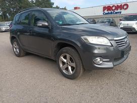 Toyota RAV4, 2.2 l., off-road / crossover
